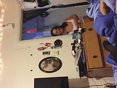 Pelirroja decide tener sexo con amigos gente follando
