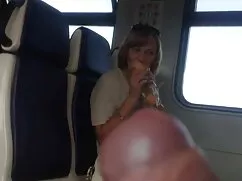 El doctor, dispuesto a probar una petardas xxx joven puta