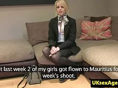 Hermosa, rubia, xxx colegialas Flaca
