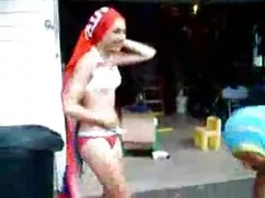 Cuando su marido se despierta con un amigo de su esposa se sorprendió axxxteca mucho