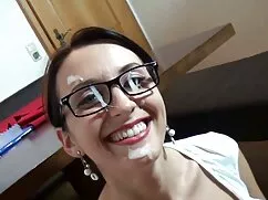 Este chico está luchando con su amante a la cama y porno chilenas joder