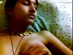 Madre borracha en ambos agujeros porno profesora follando