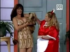 Mañana porno delicioso sexo en el sofá